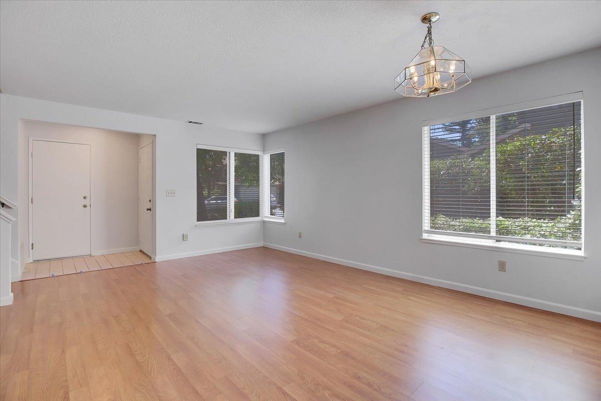 2687 Tyler Way
