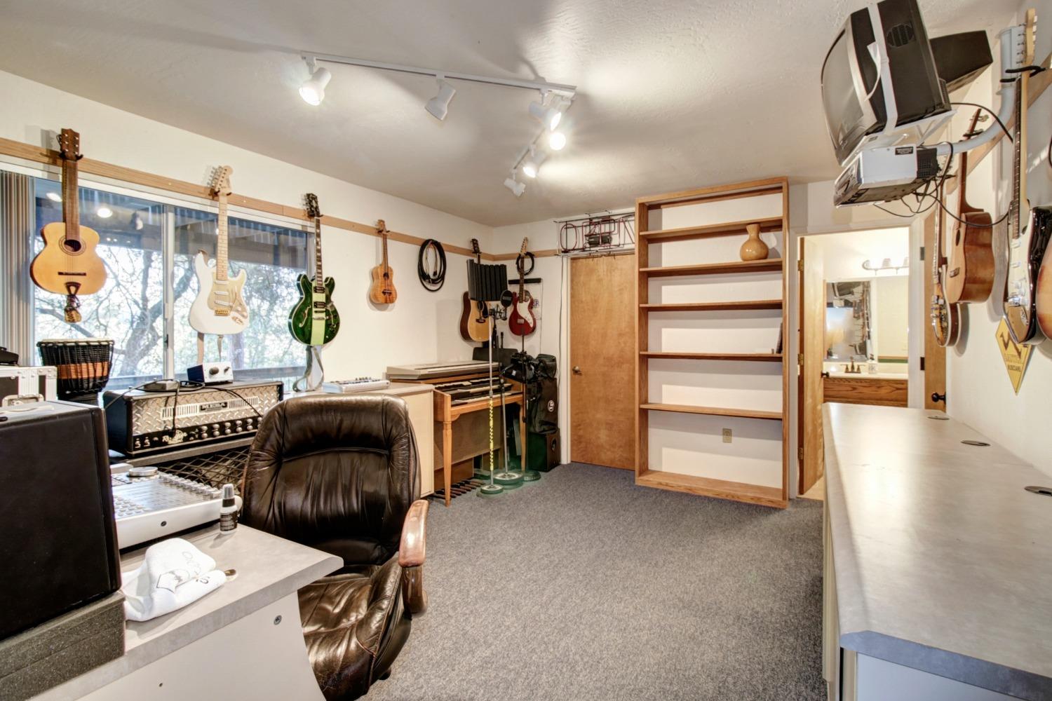 5170 Highcrest Drive