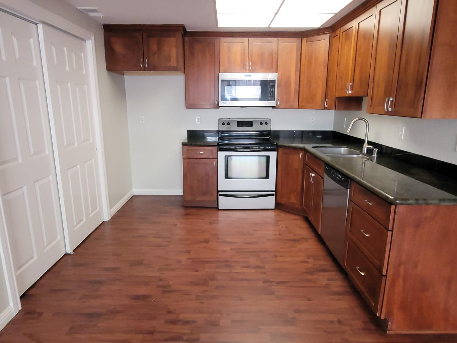 8317 Deville Oaks Way