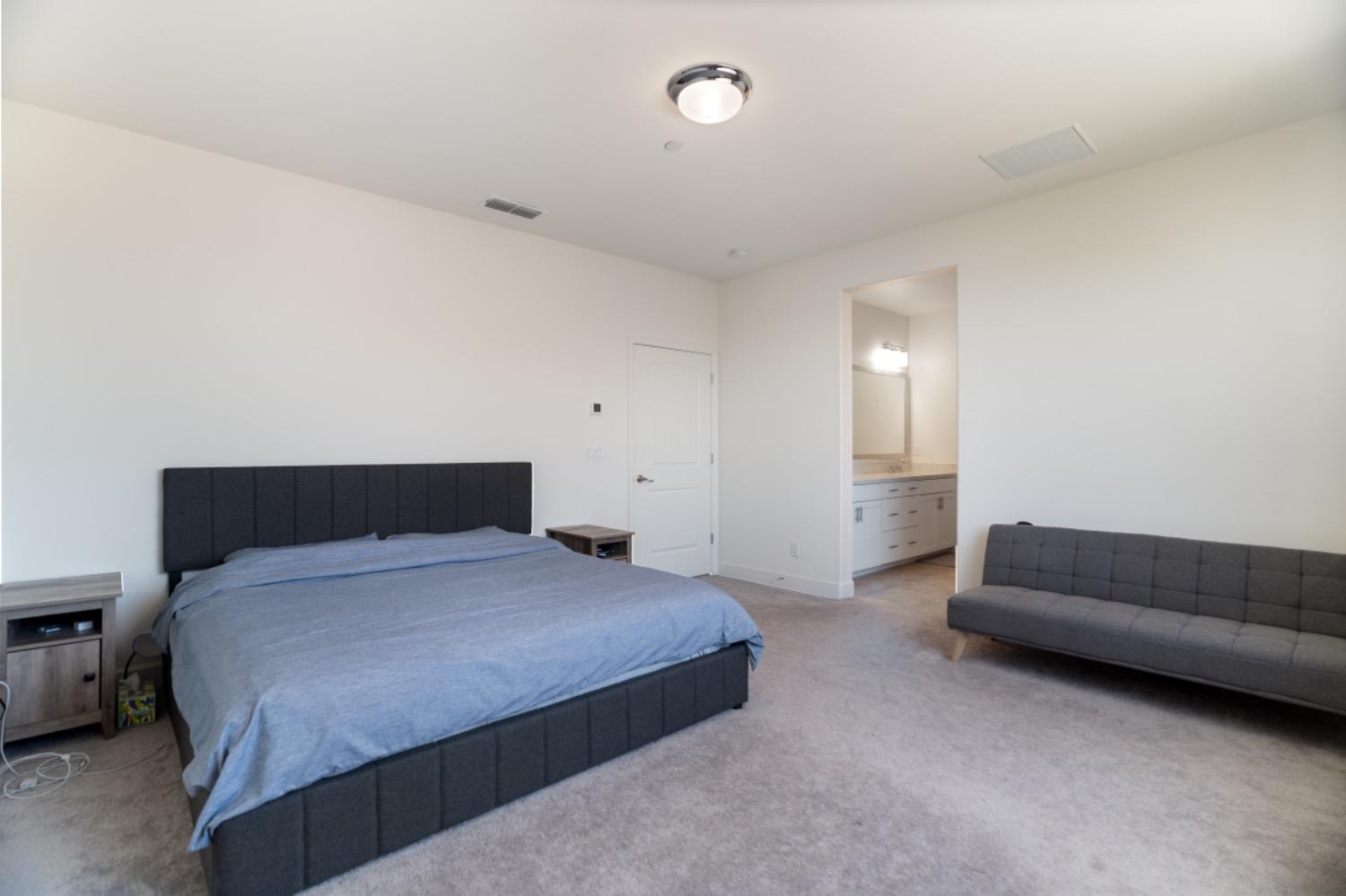 10454 Cello Way