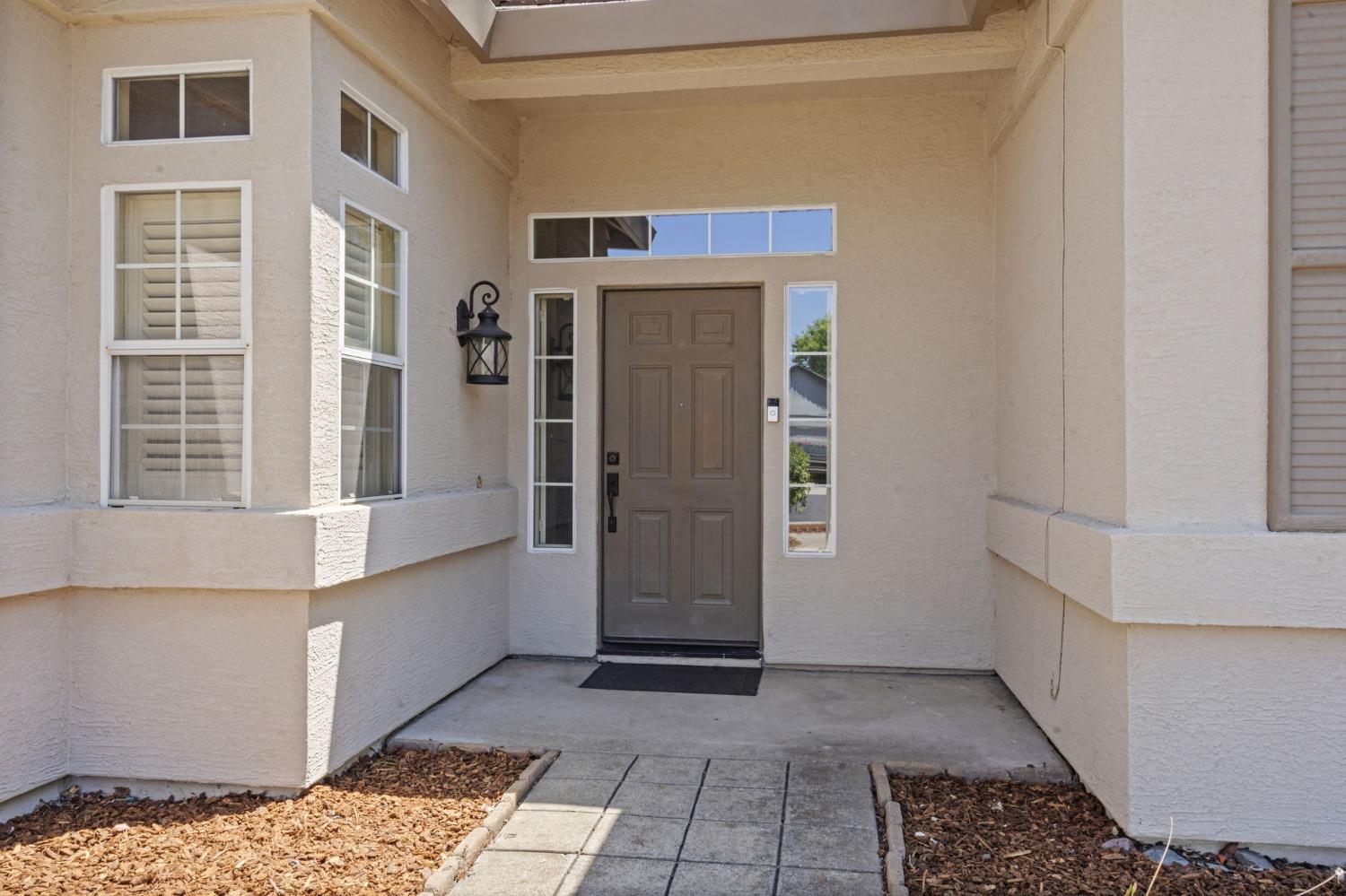 233 Gainsborough Court