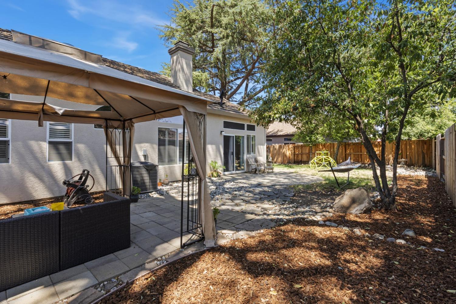 233 Gainsborough Court