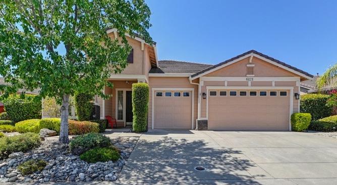 6121 Crater Lake Drive