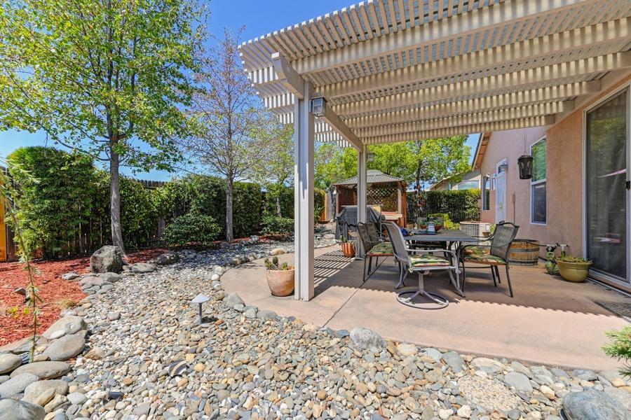 6121 Crater Lake Drive