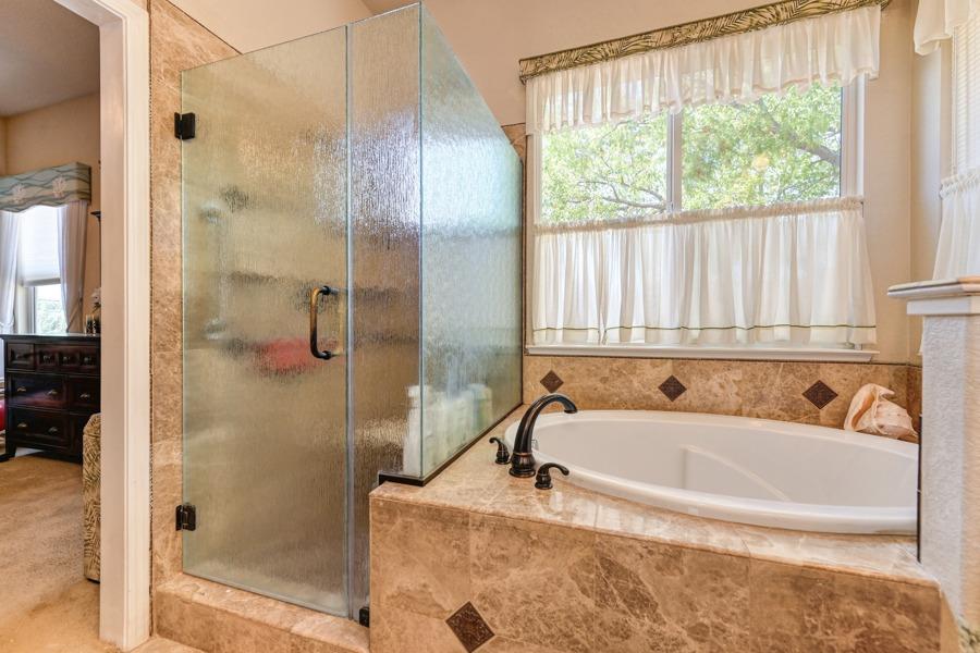 6121 Crater Lake Drive