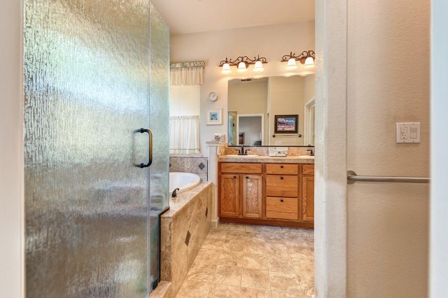 6121 Crater Lake Drive