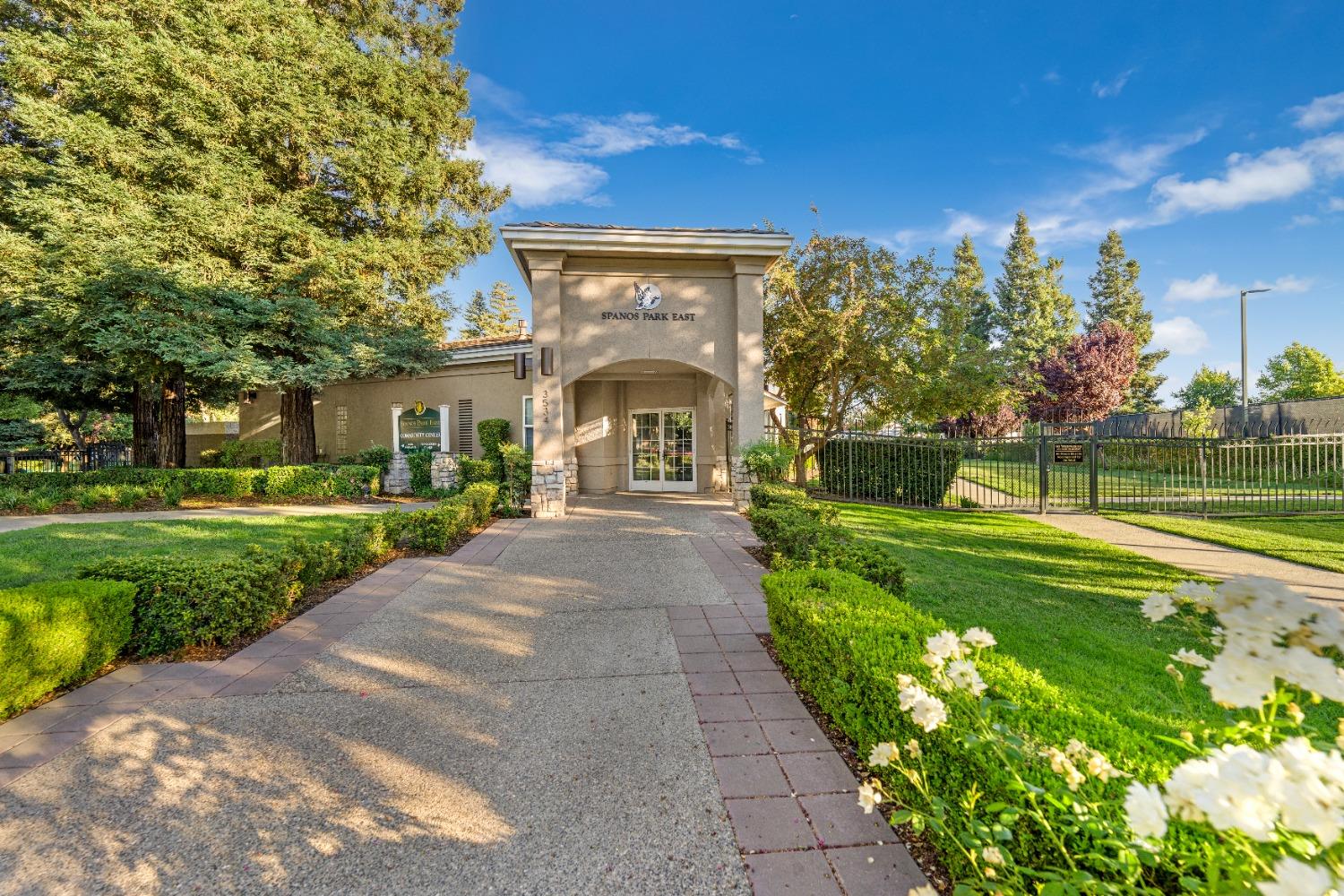 3722 Canyonlands Road