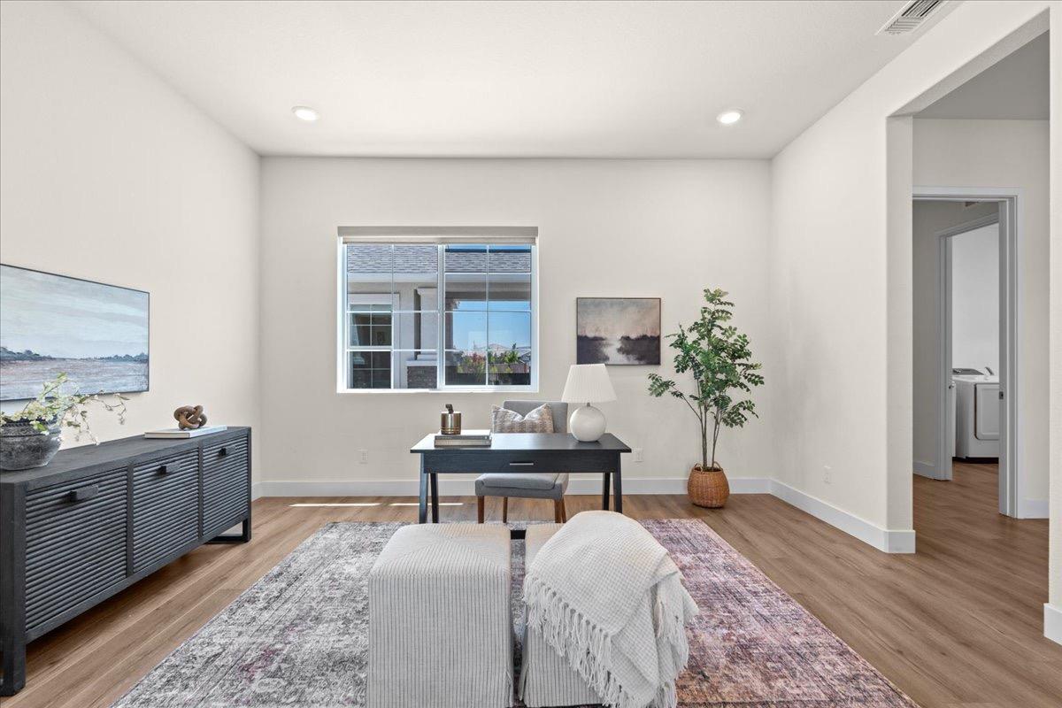 9270 Mirabelle Street