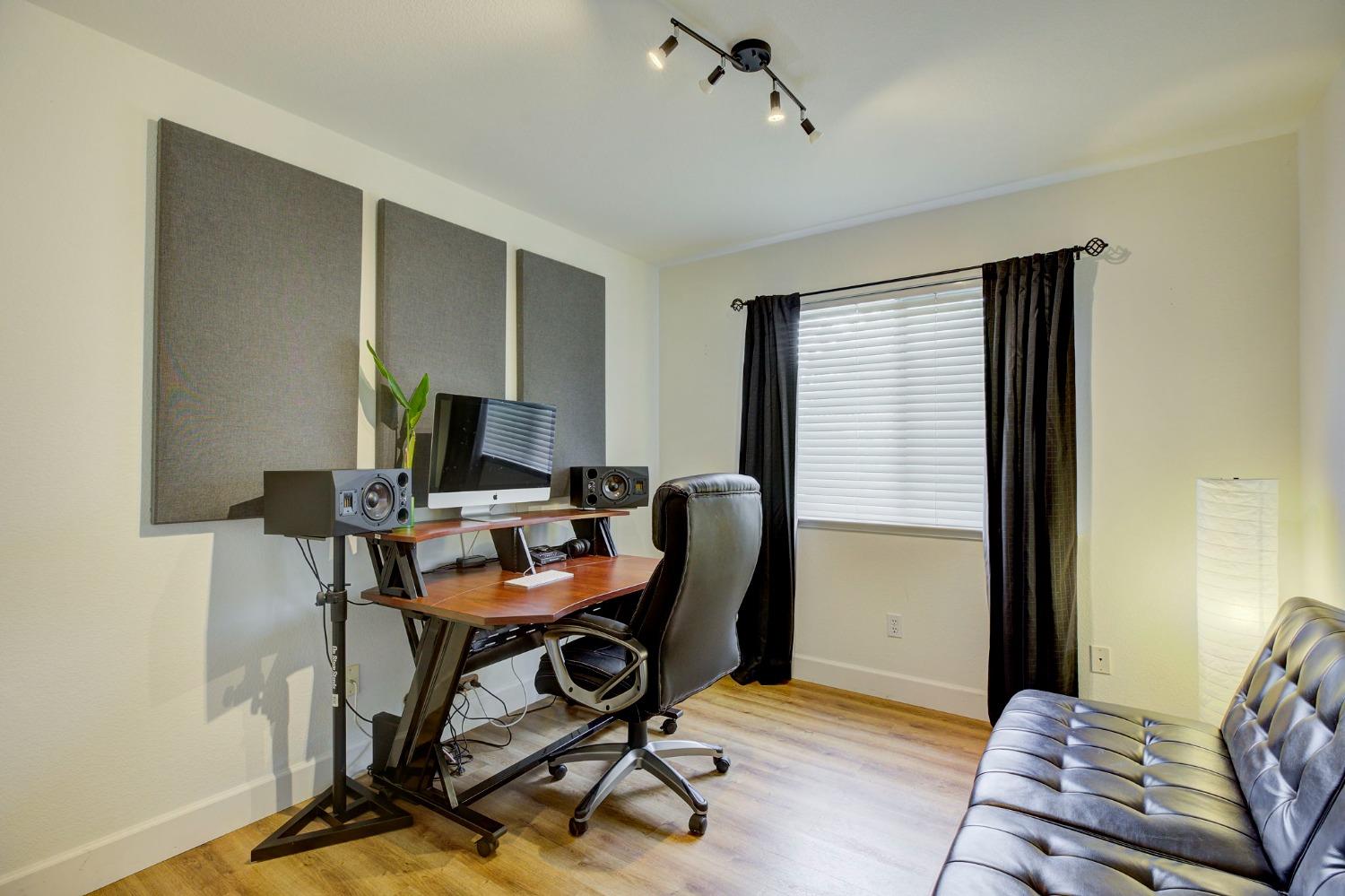 3120 Pepperridge Drive