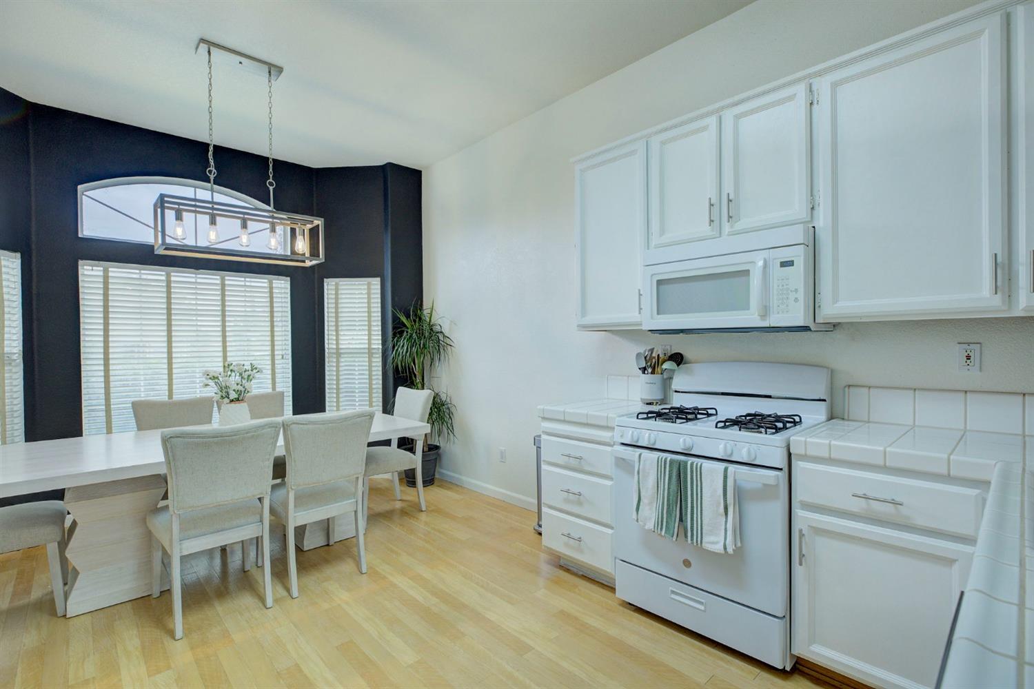 3120 Pepperridge Drive