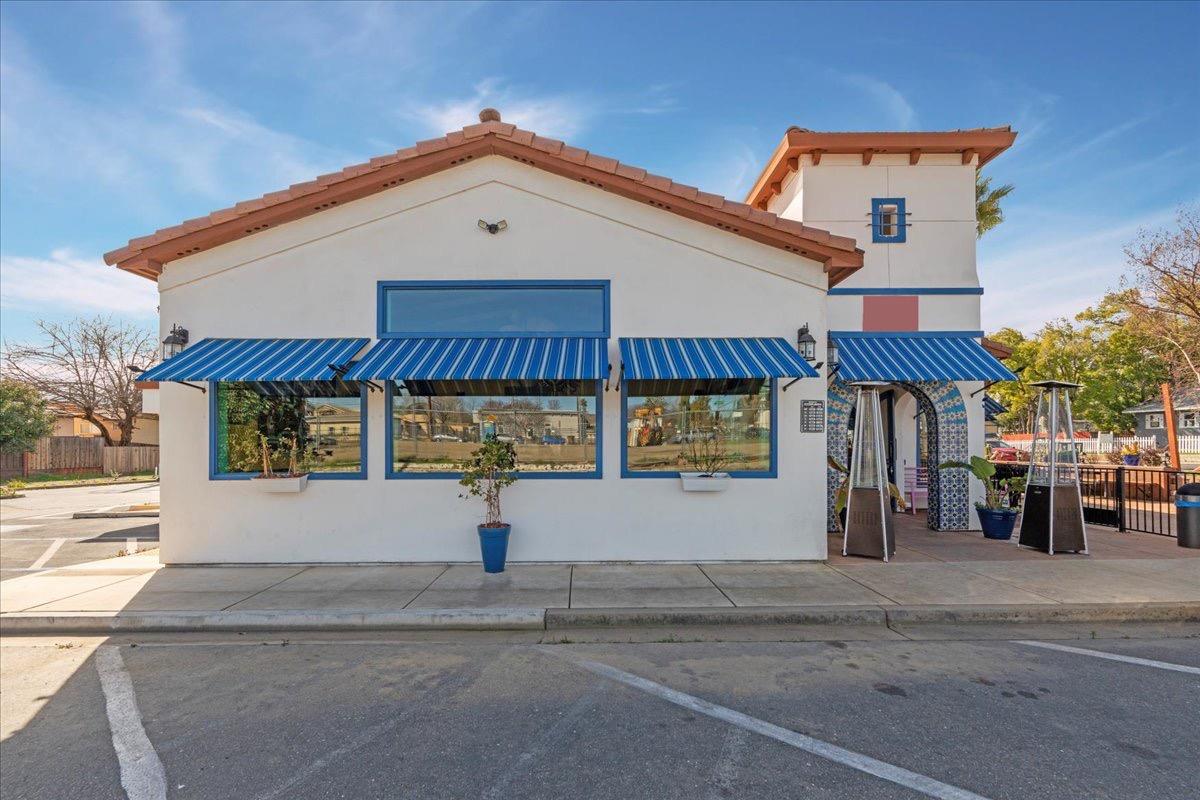 409 Natoma Street