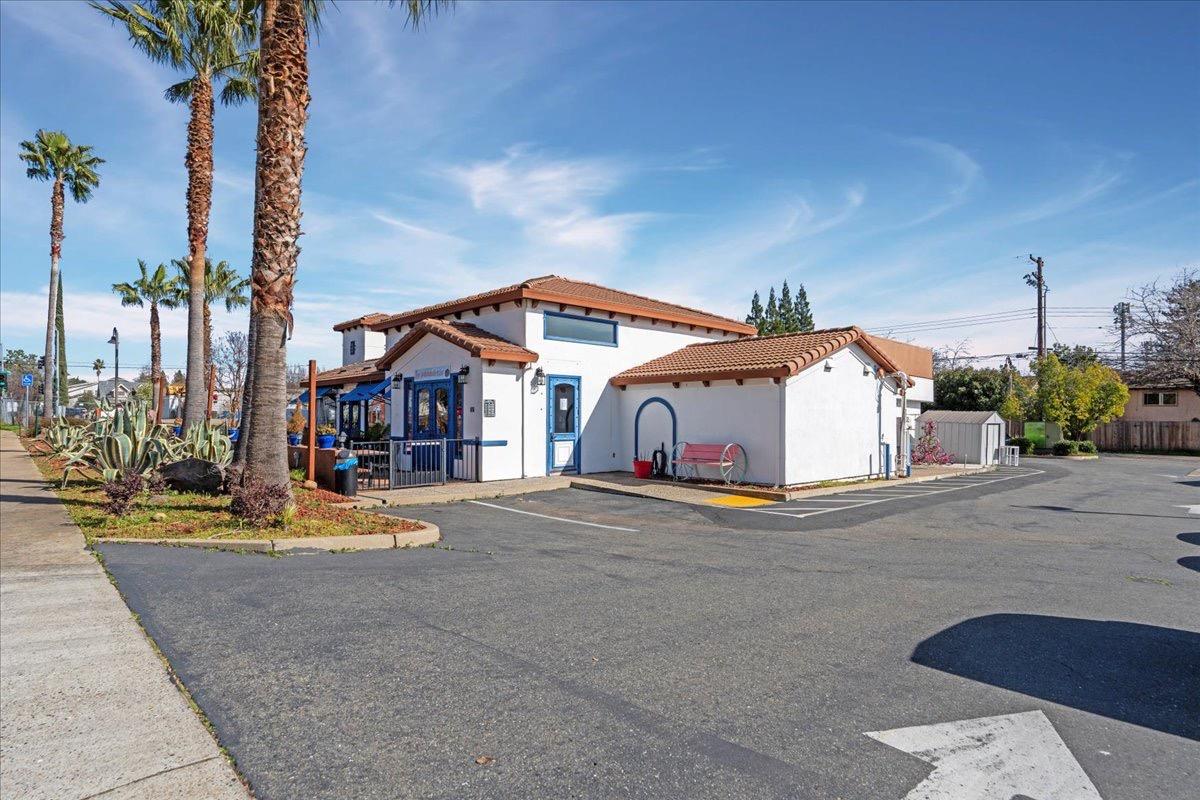 409 Natoma Street