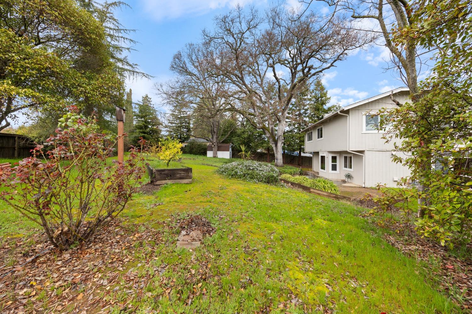 1035 Brookline Circle