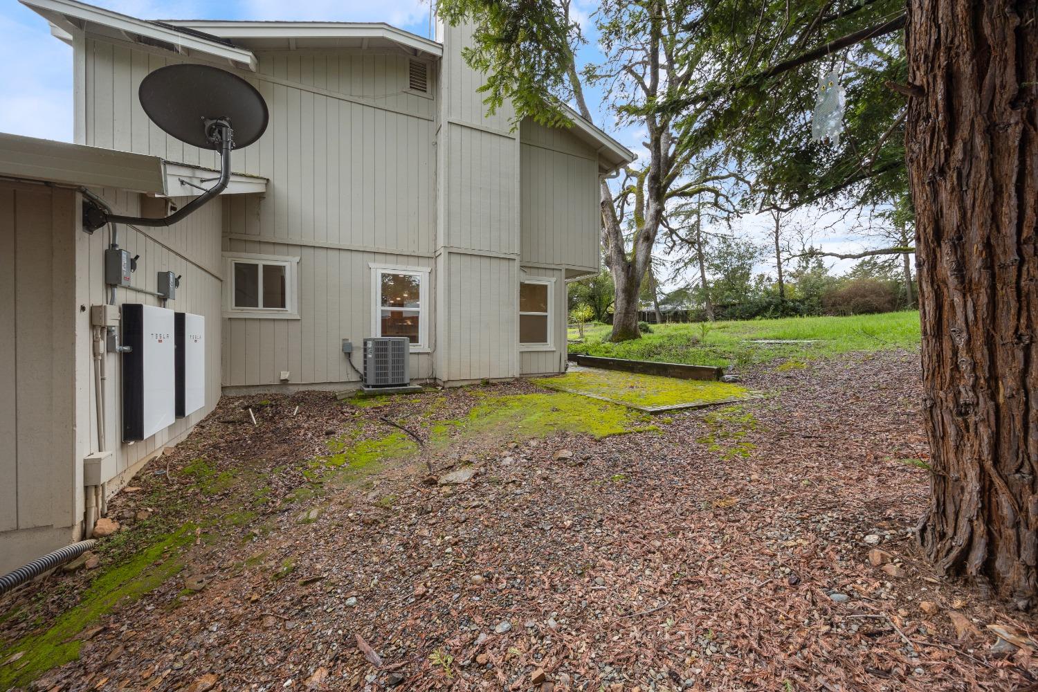 1035 Brookline Circle