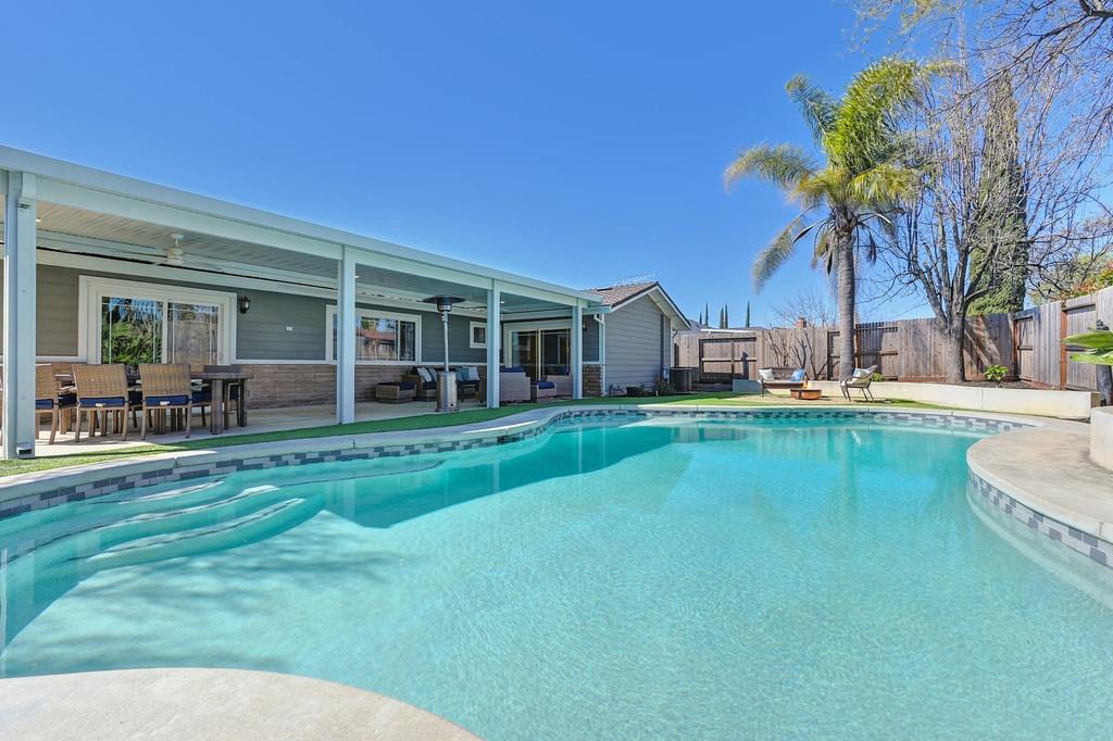 1804 Northbrook Drive