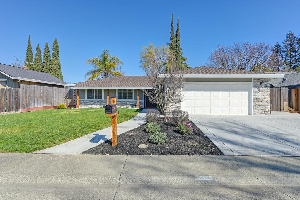 1804 Northbrook Drive