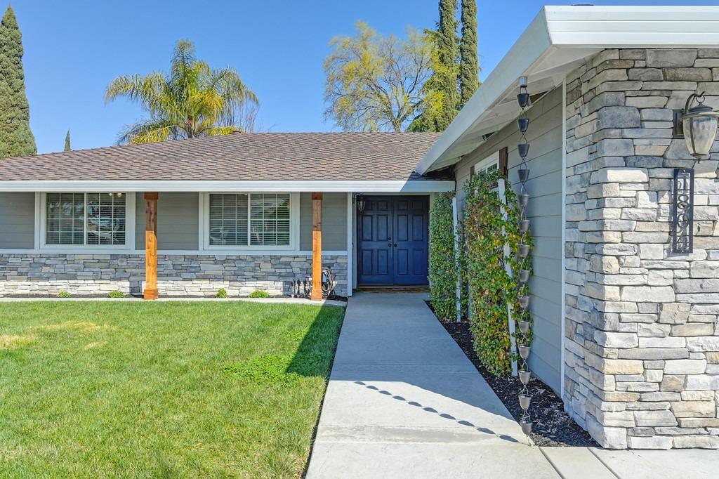 1804 Northbrook Drive