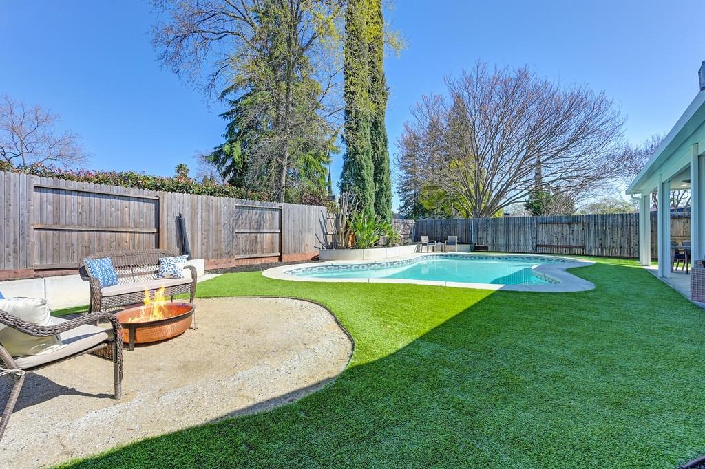 1804 Northbrook Drive