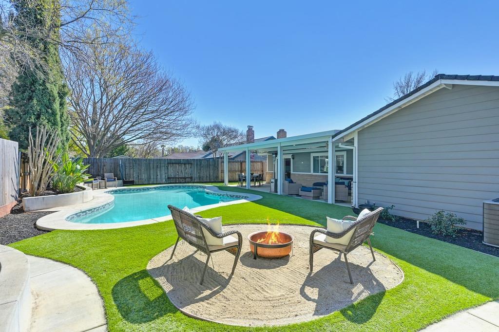 1804 Northbrook Drive