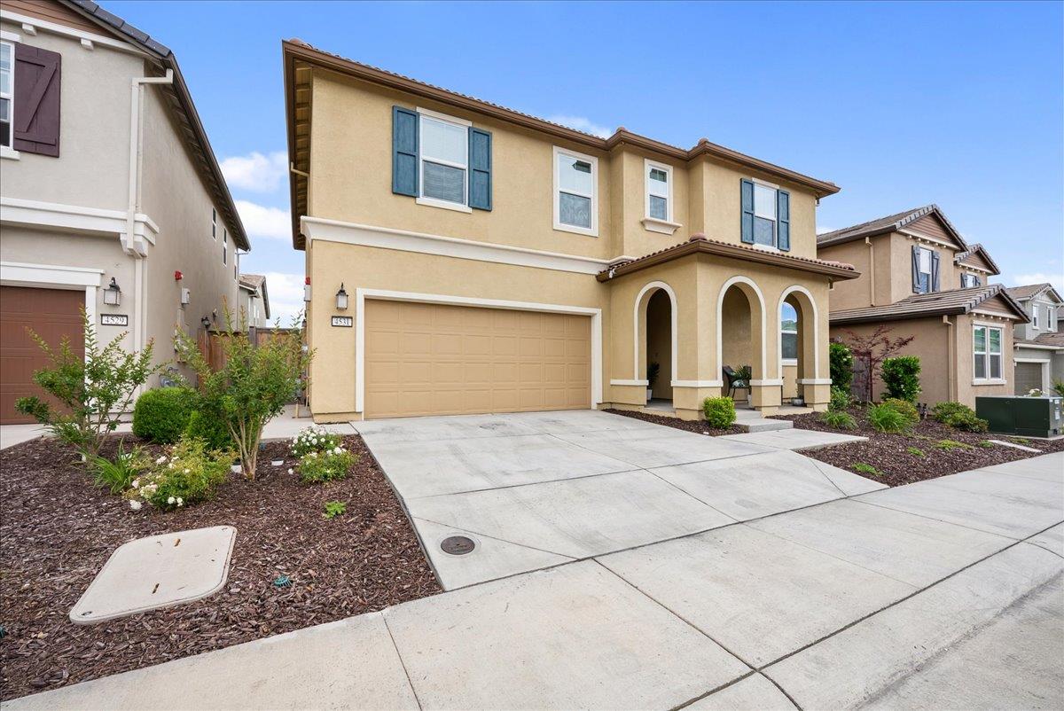 4531 Gray Lodge Loop