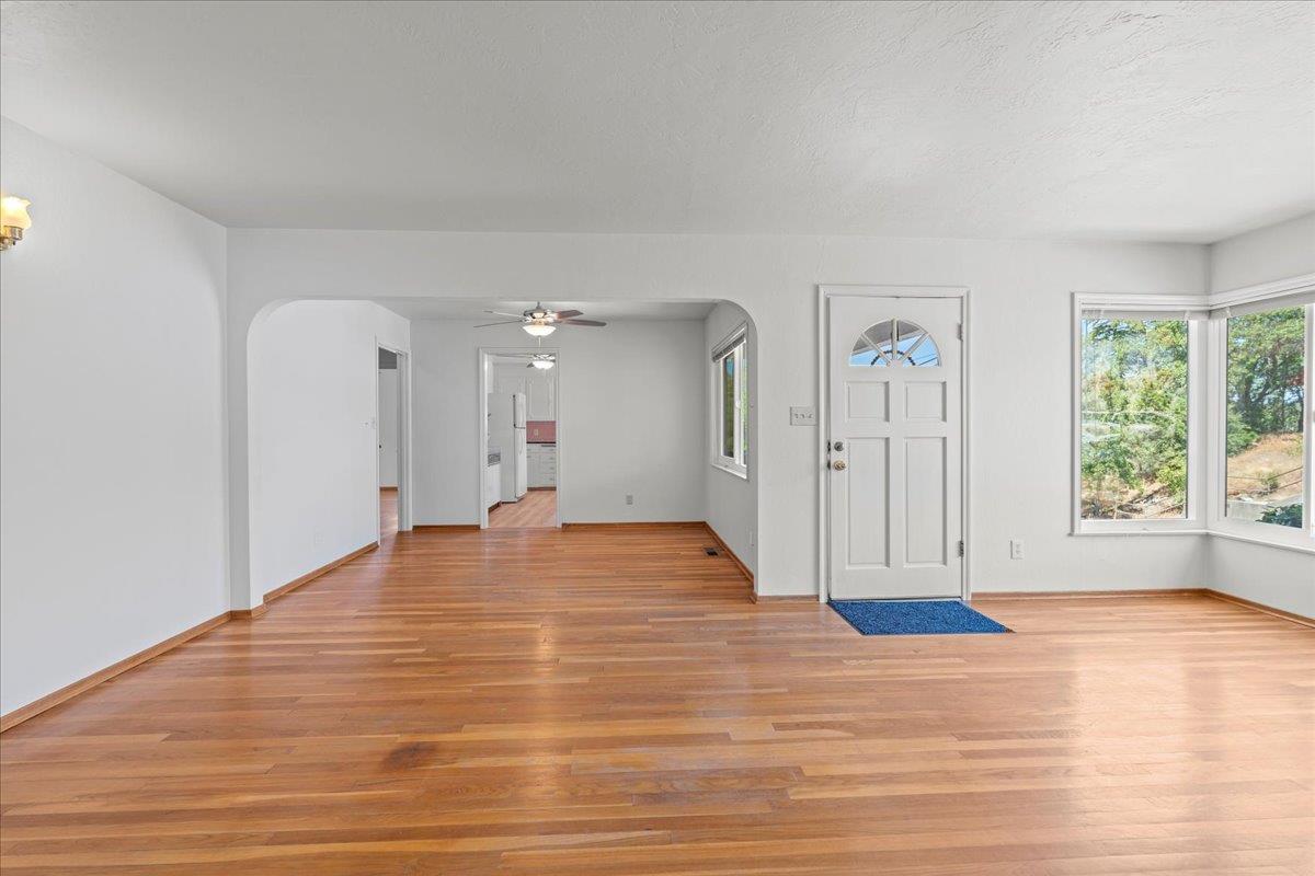 112 College Way