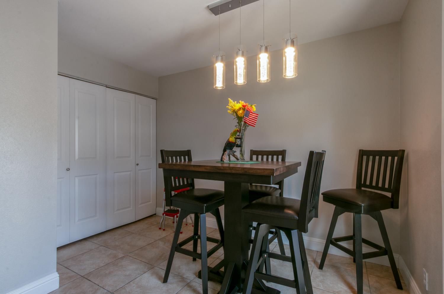 5861 Sperry Drive