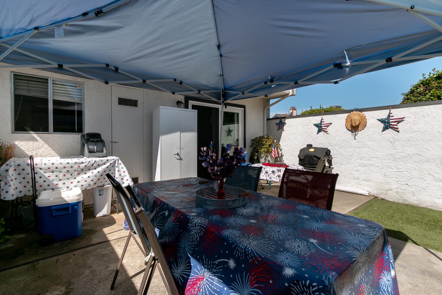 5861 Sperry Drive