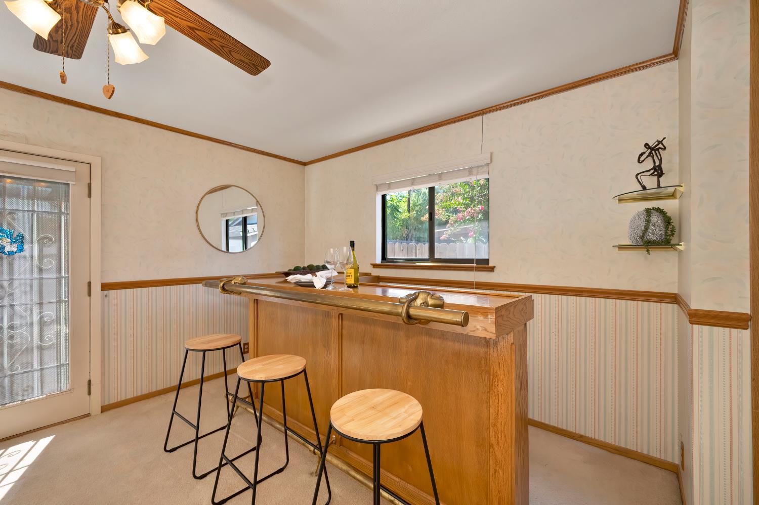 2525 La Cumbra Circle