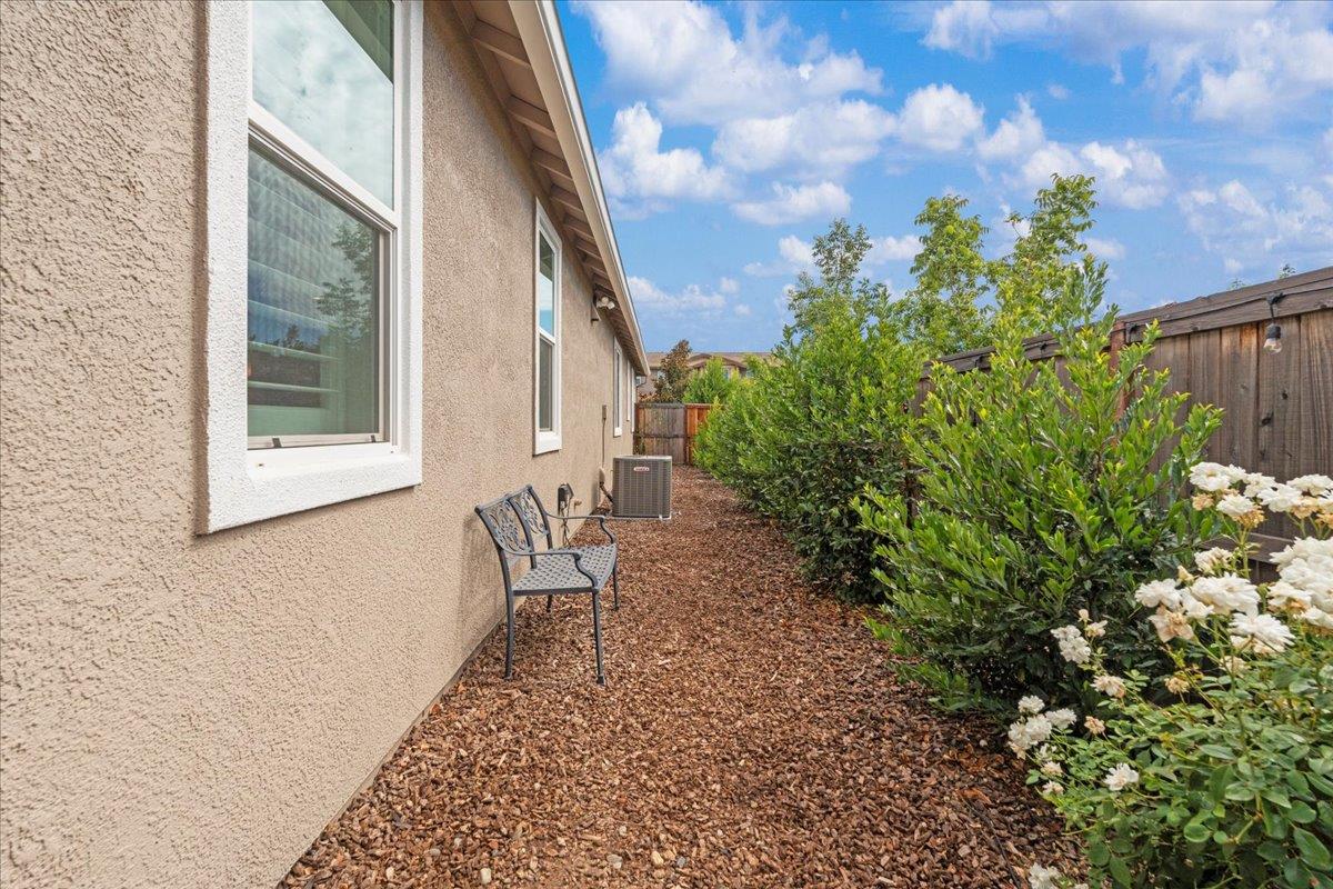 4328 Hydra Circle