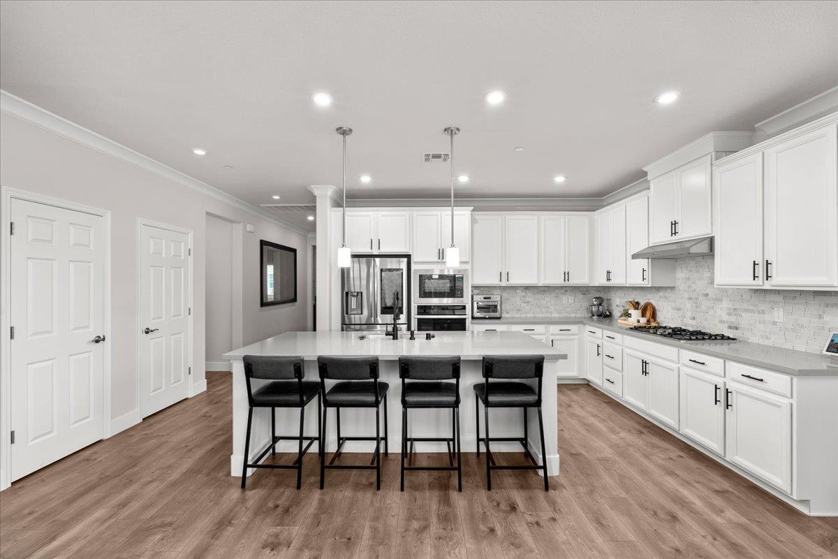 4328 Hydra Circle