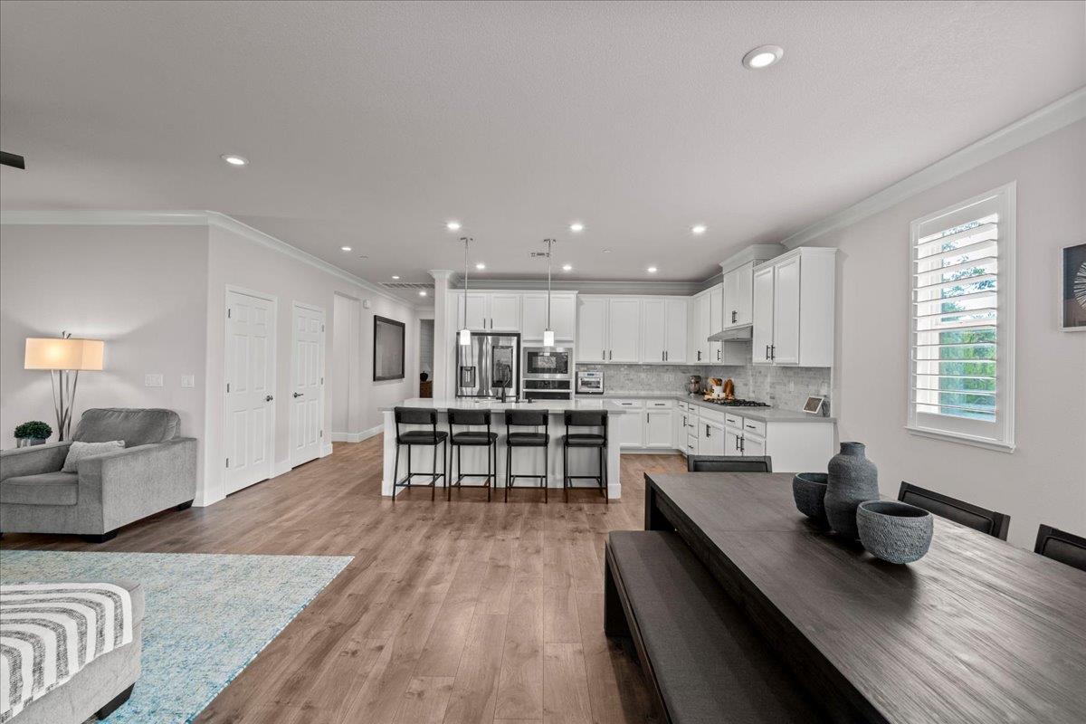 4328 Hydra Circle