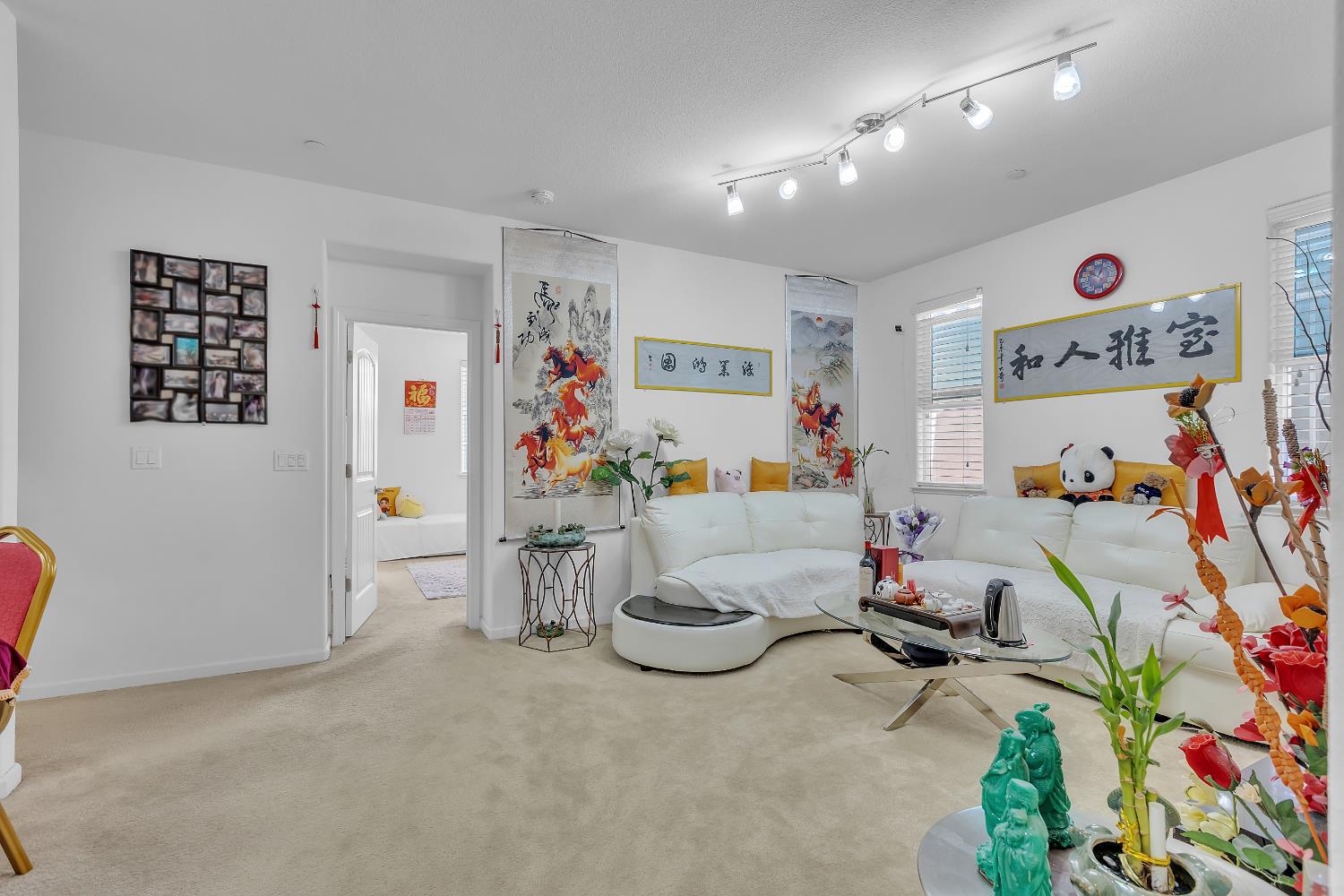 1805 Camino Real Way