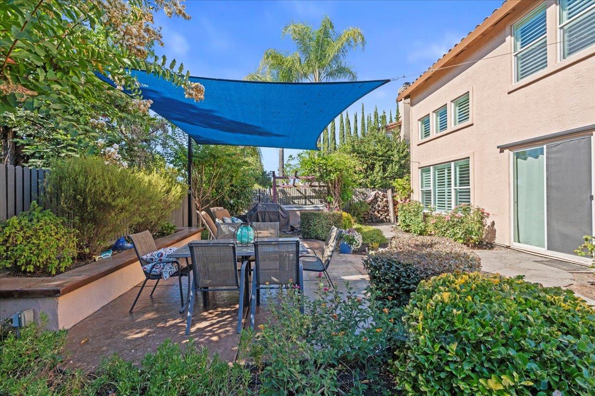 1740 Poppy Field Drive