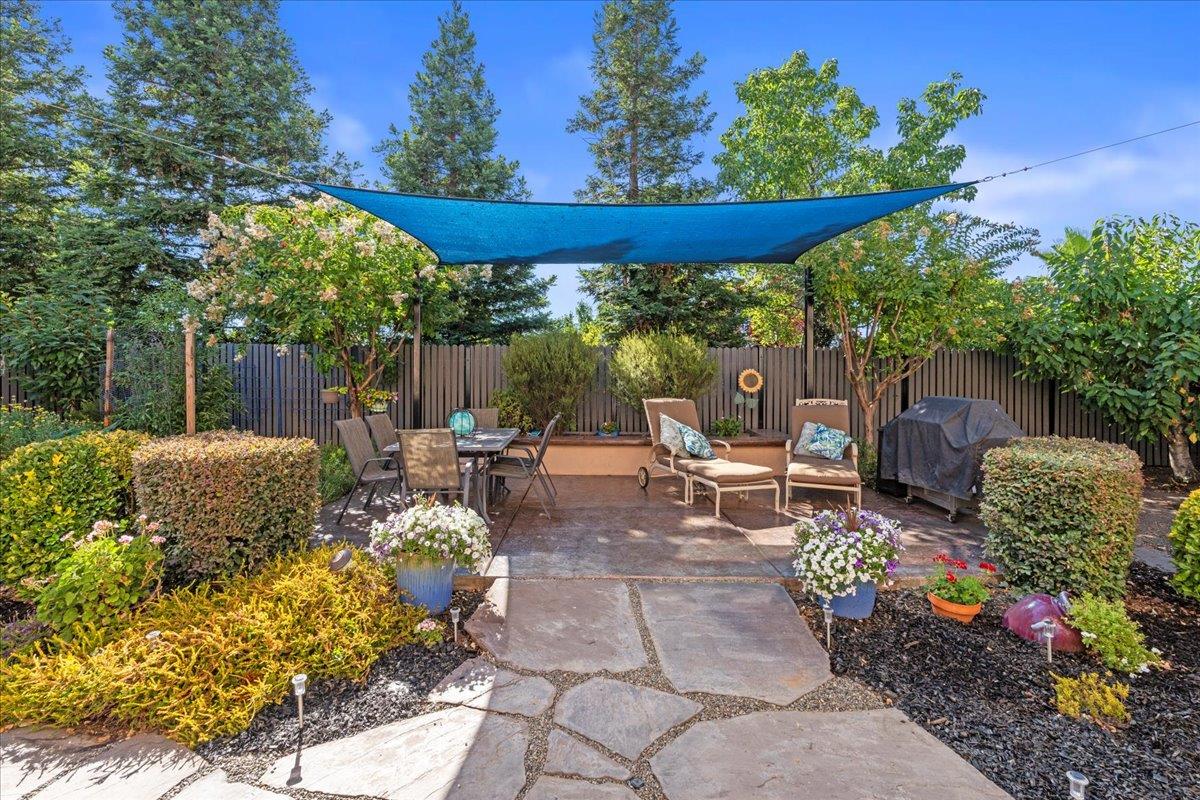 1740 Poppy Field Drive