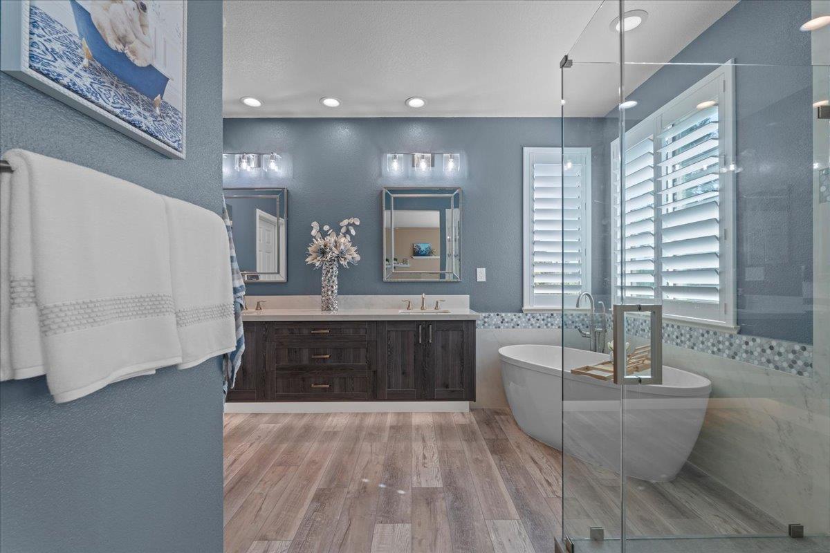 1740 Poppy Field Drive