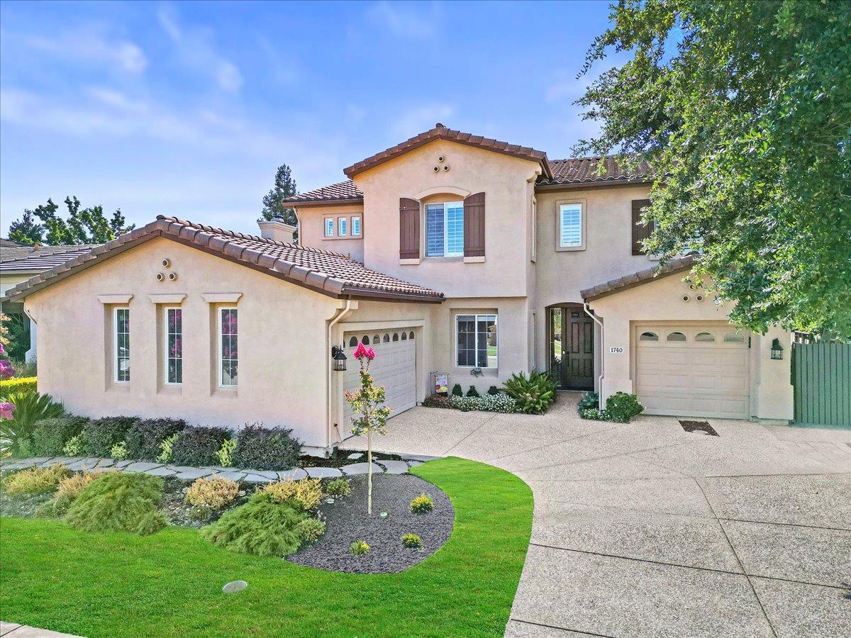 1740 Poppy Field Drive