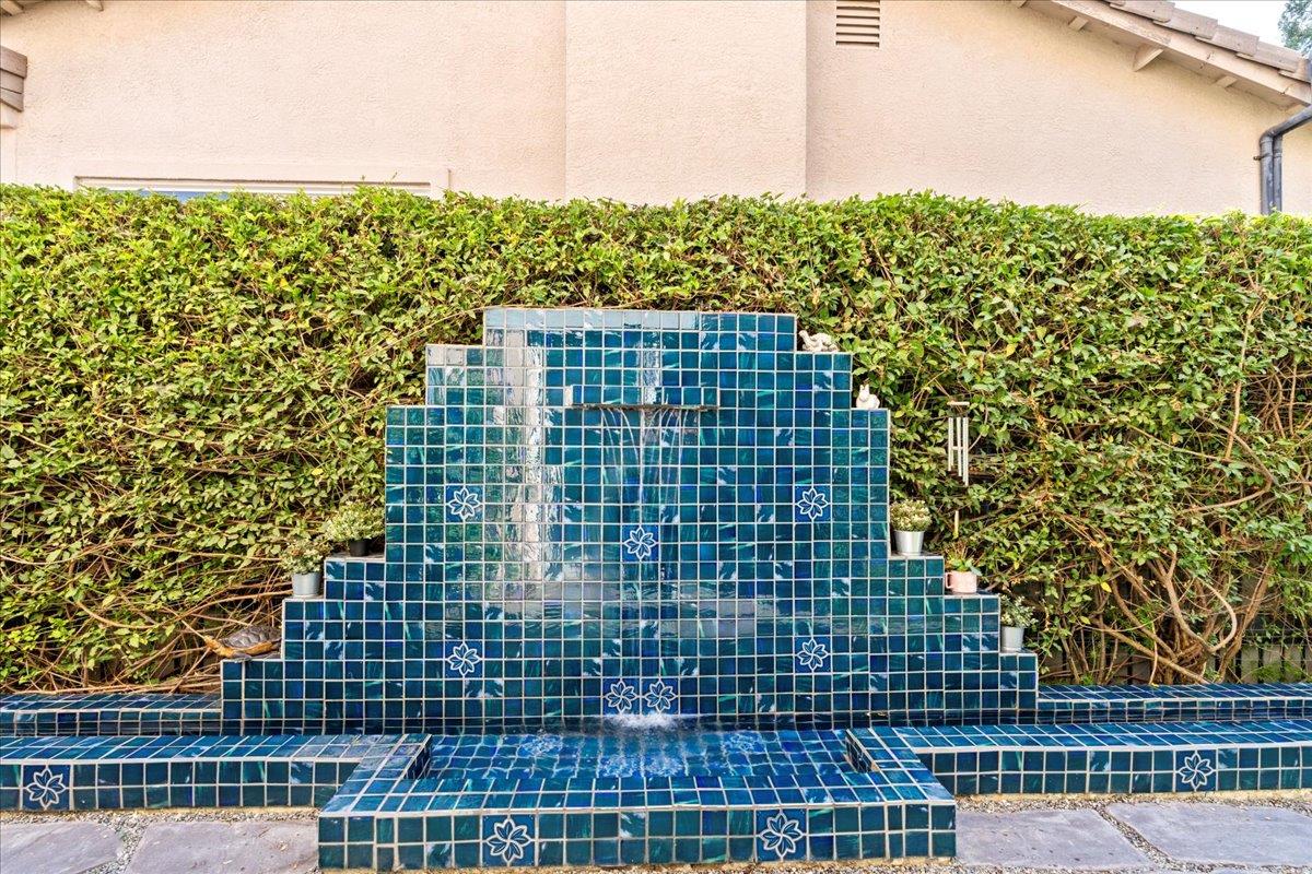 1740 Poppy Field Drive