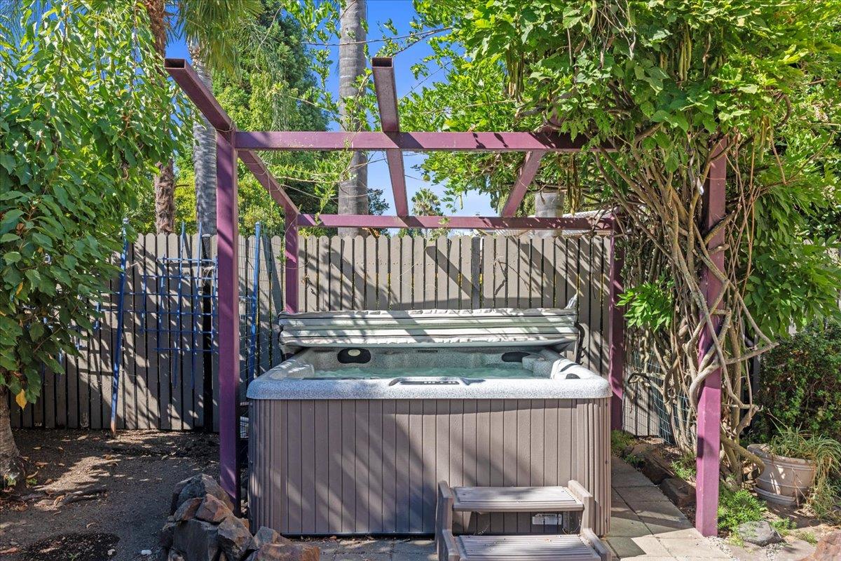 1740 Poppy Field Drive