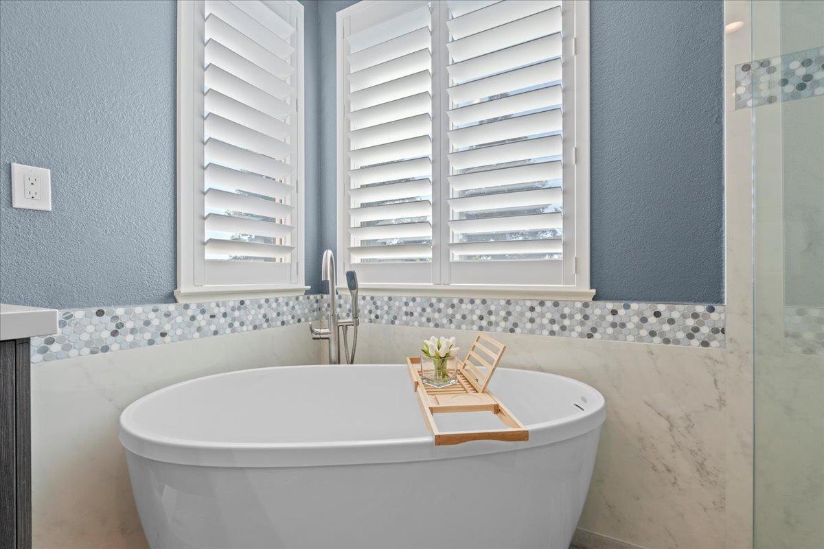 1740 Poppy Field Drive