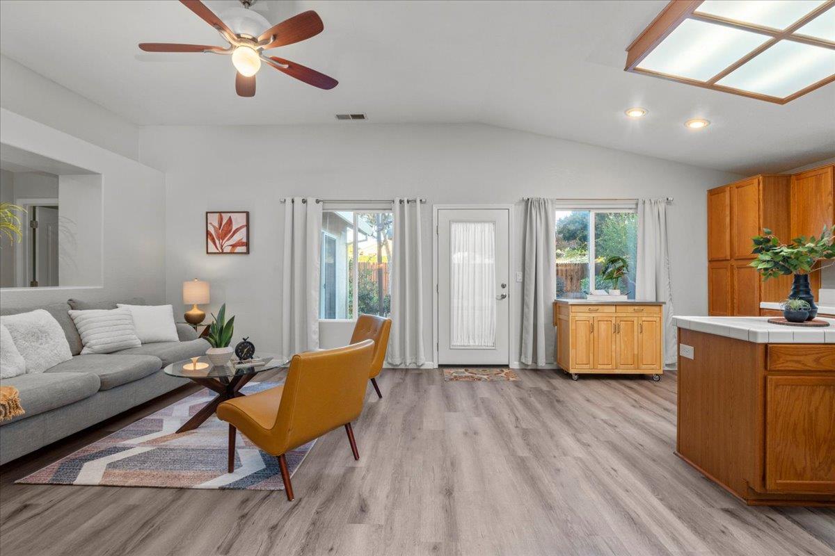 2656 Avocet Way