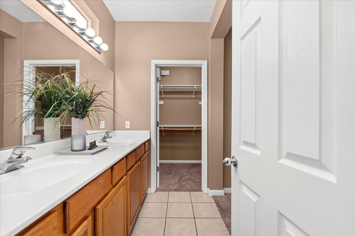 9567 Moon River Way