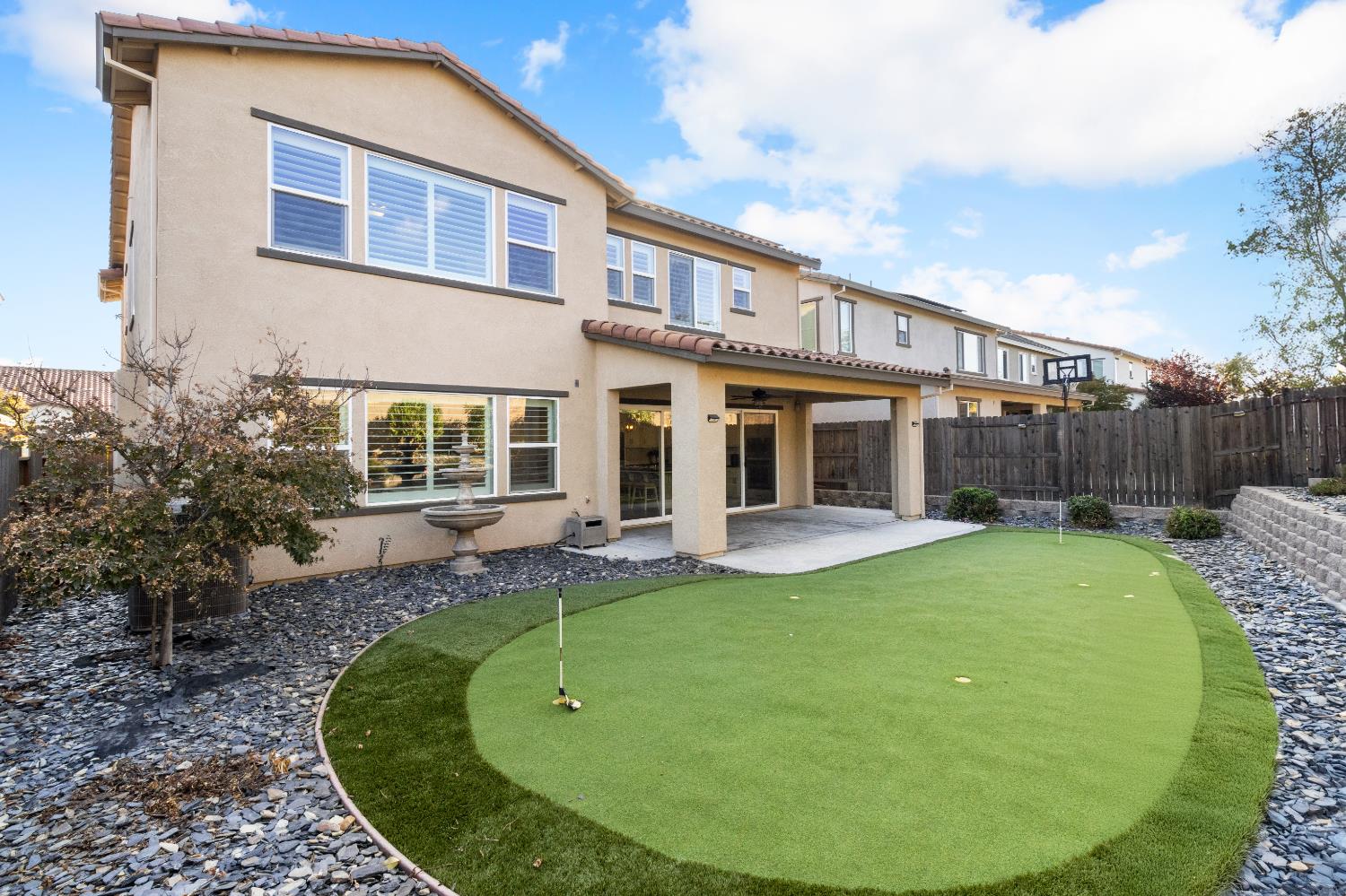 2723 Chuckwagon Lane