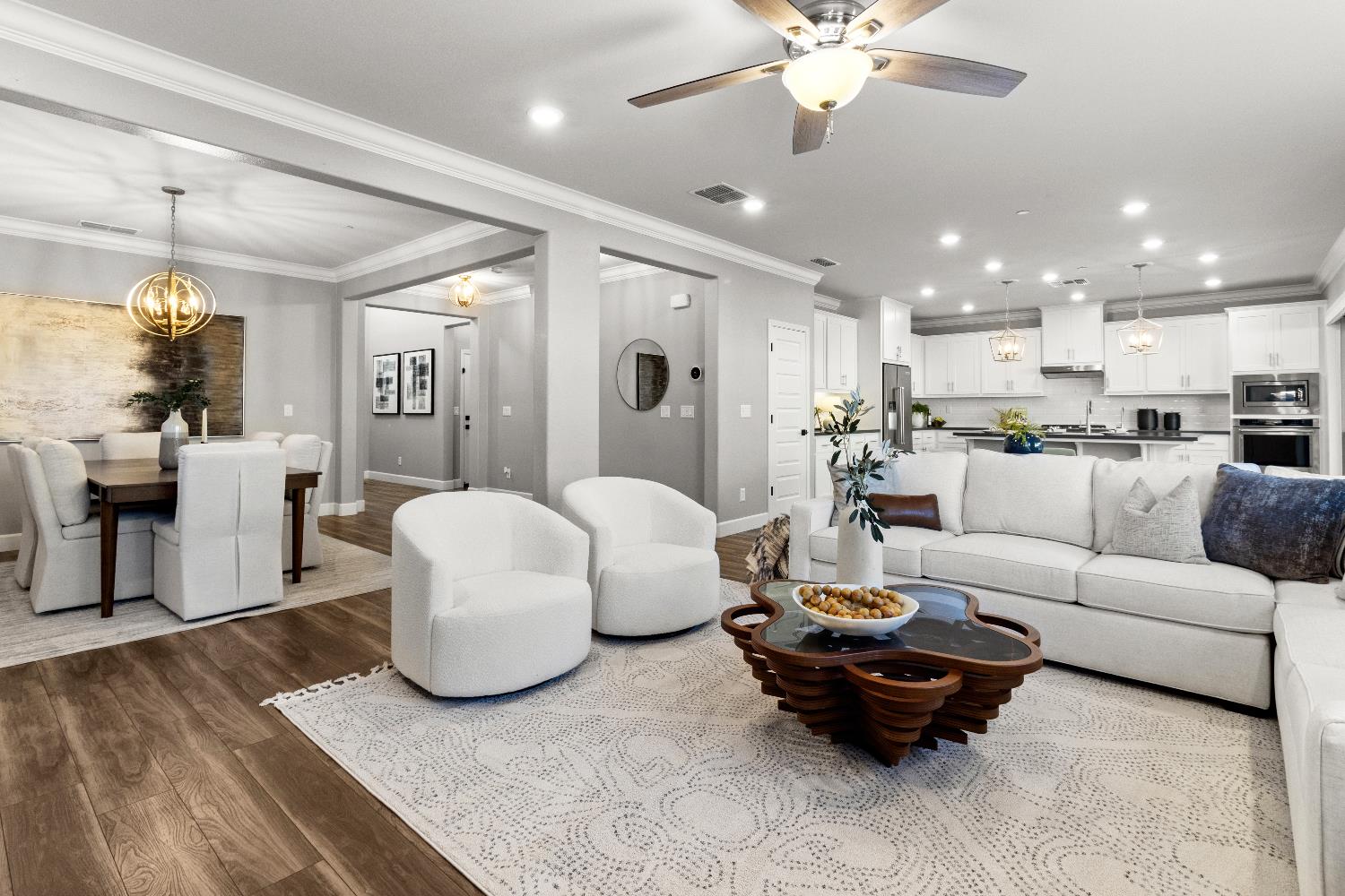 2723 Chuckwagon Lane