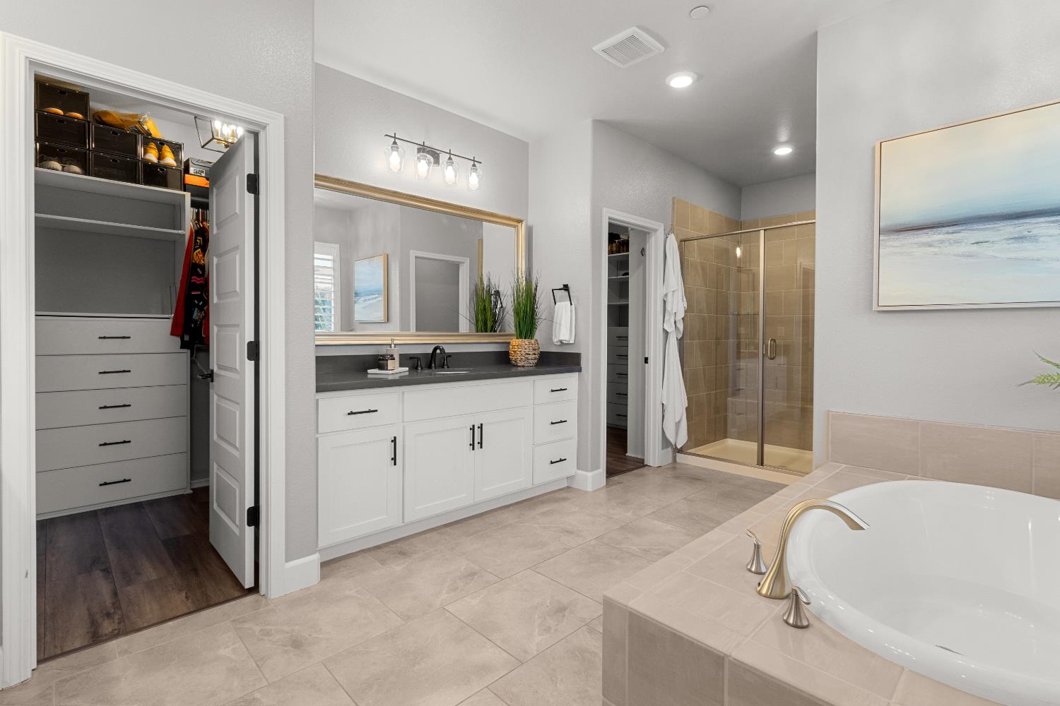 2723 Chuckwagon Lane