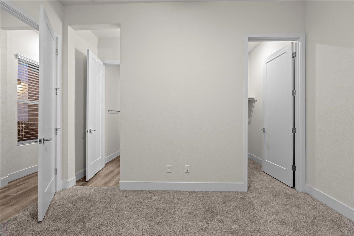 9470 Mirabelle Street