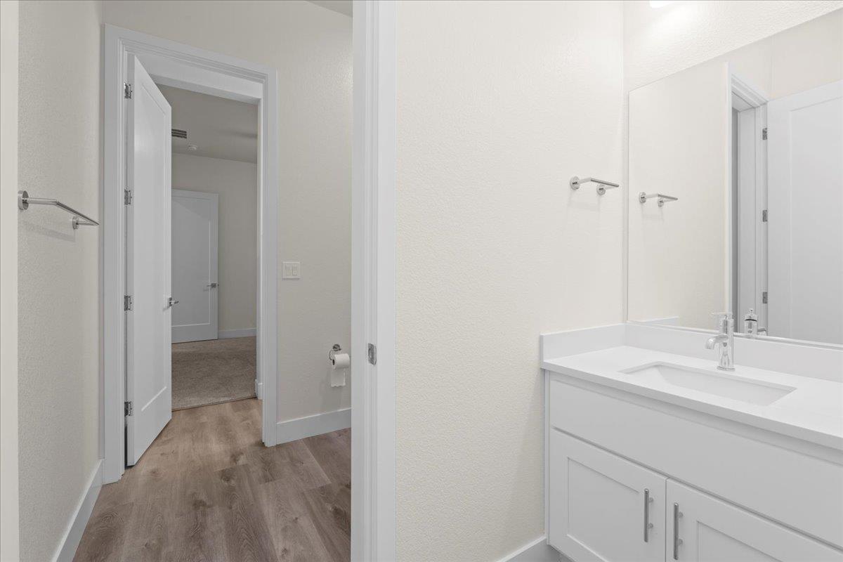 9470 Mirabelle Street