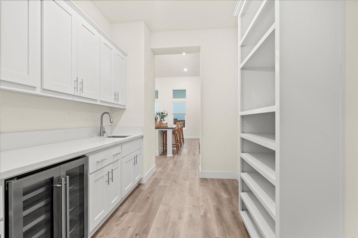 9470 Mirabelle Street