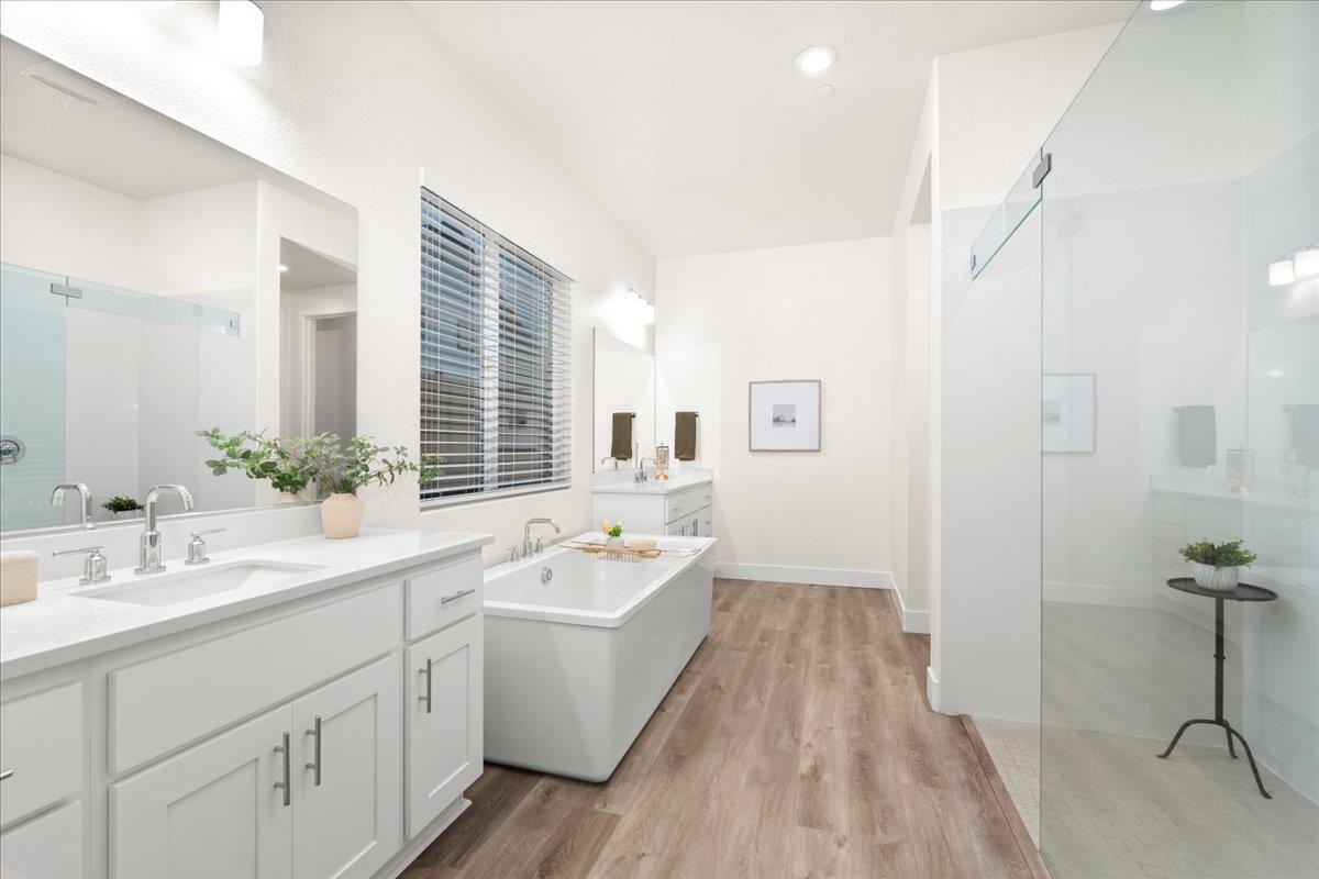 9470 Mirabelle Street