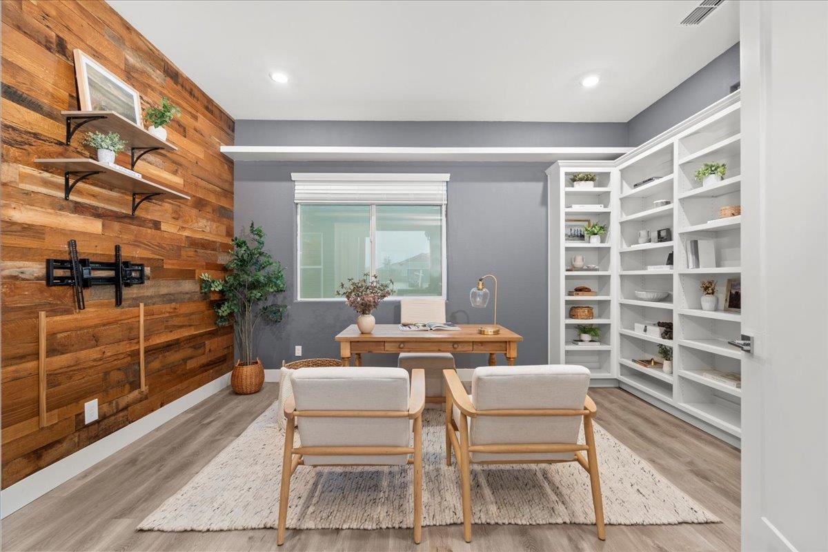 9470 Mirabelle Street