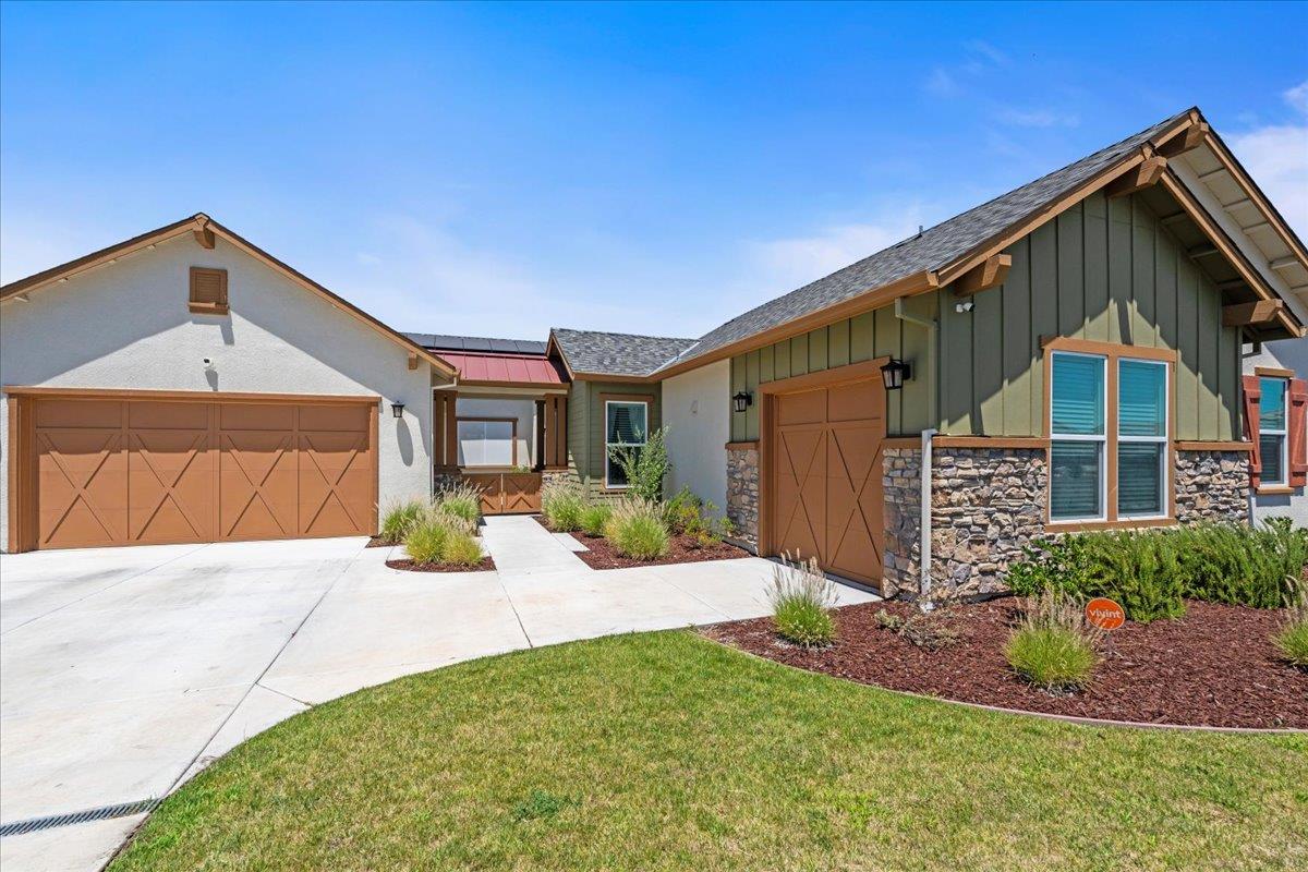 9470 Mirabelle Street